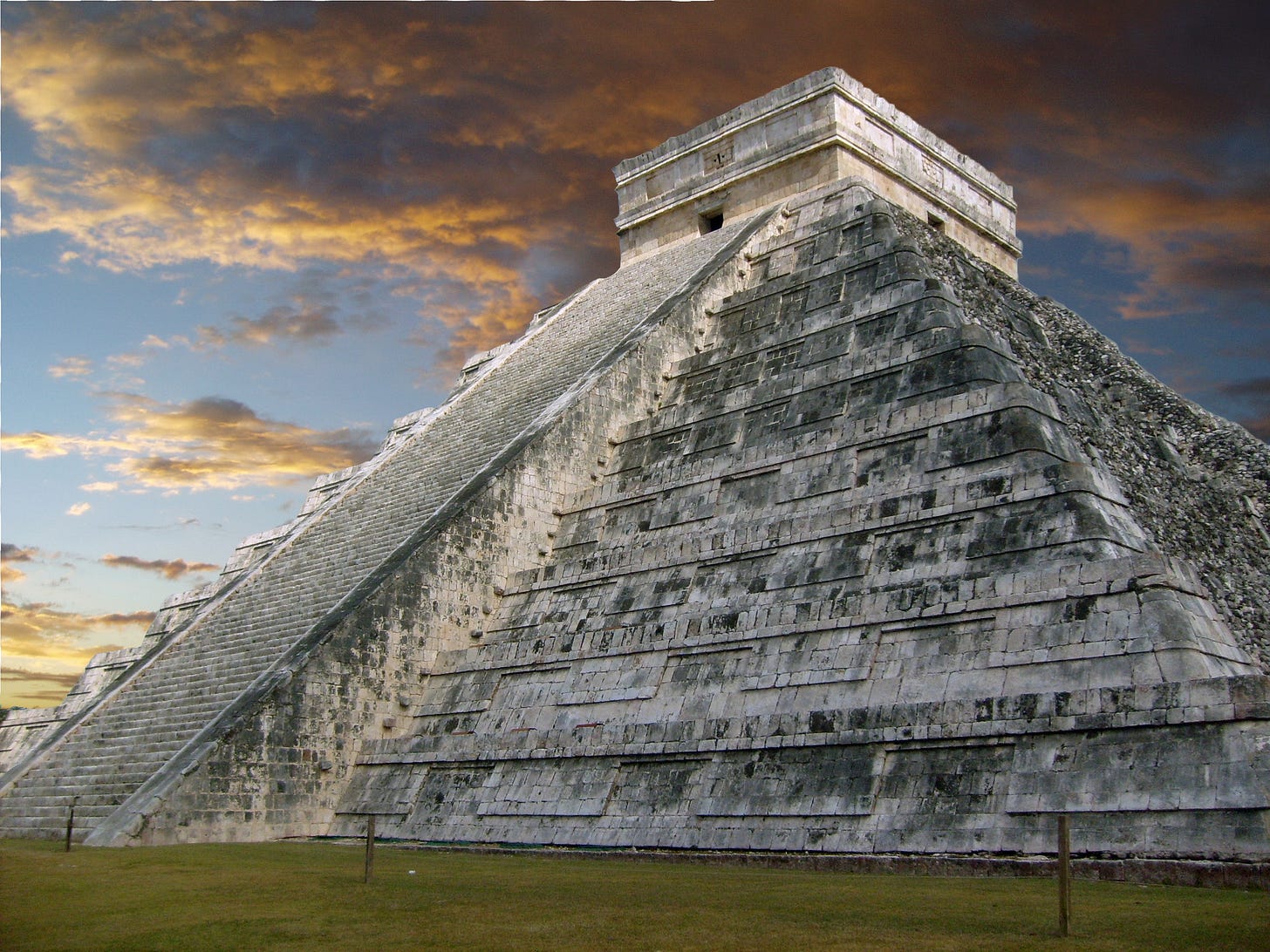 File:Chichen itza.JPG - Wikimedia Commons