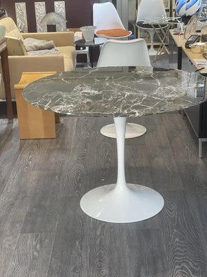 Green Marble Tulip Table by Eero Saarinen for Knoll Inc for sale at Pamono