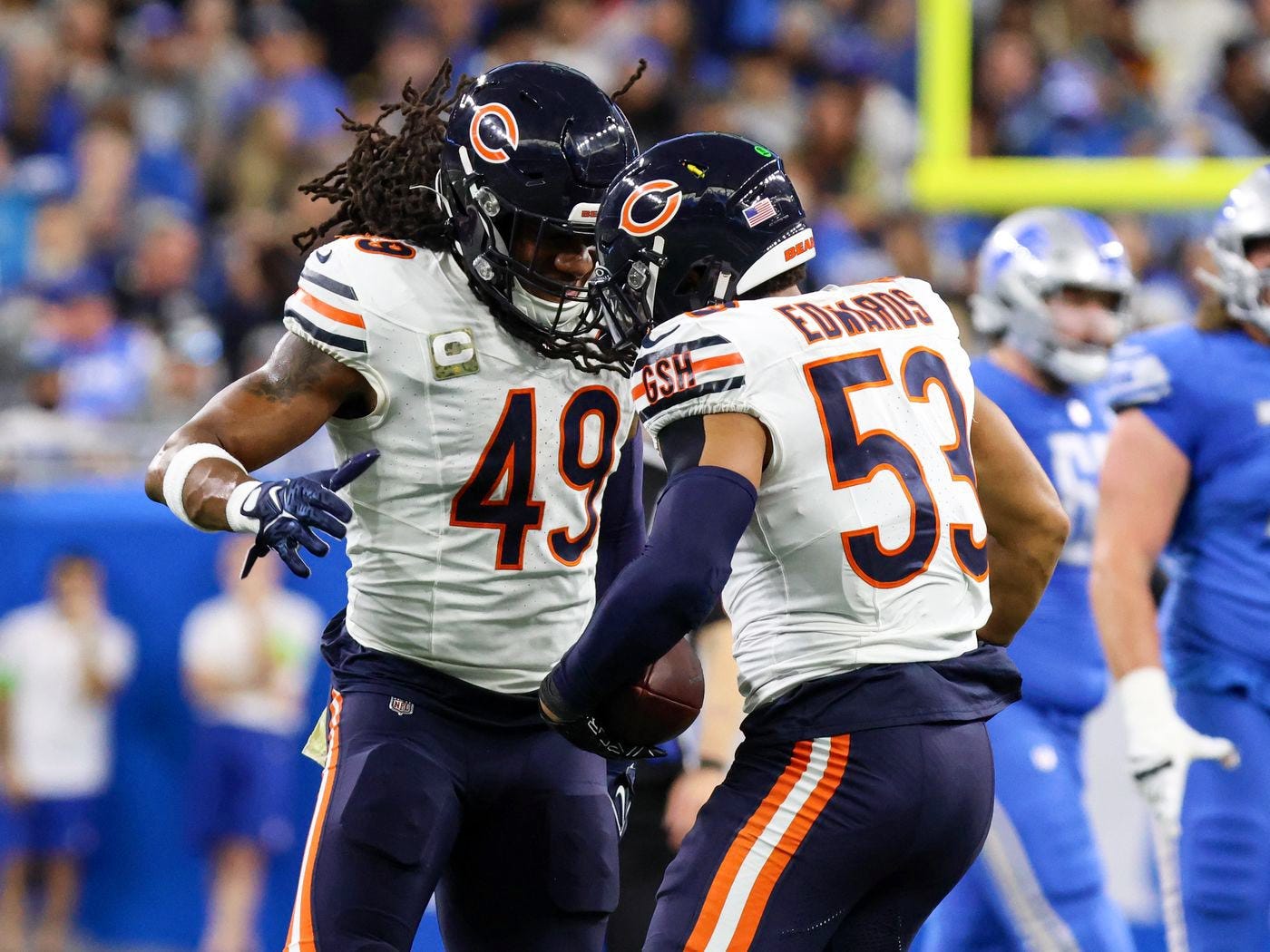 Bearsszn on X: "Bears LBs Tremaine Edmunds and TJ Edwards will both be 84  OVR in Madden NFL 25. https://t.co/v0adNMTLcb" / X