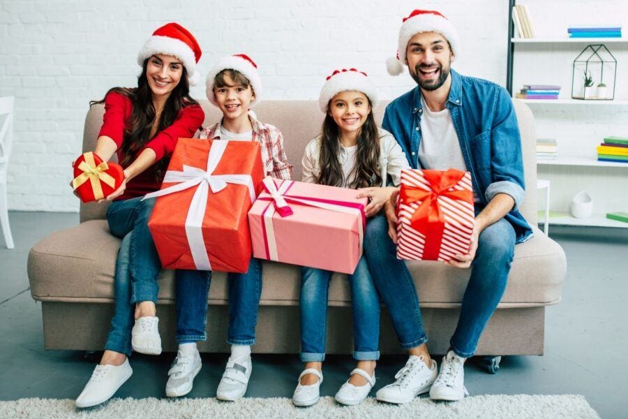 hottest christmas holiday gift ideas for teen angers 2021