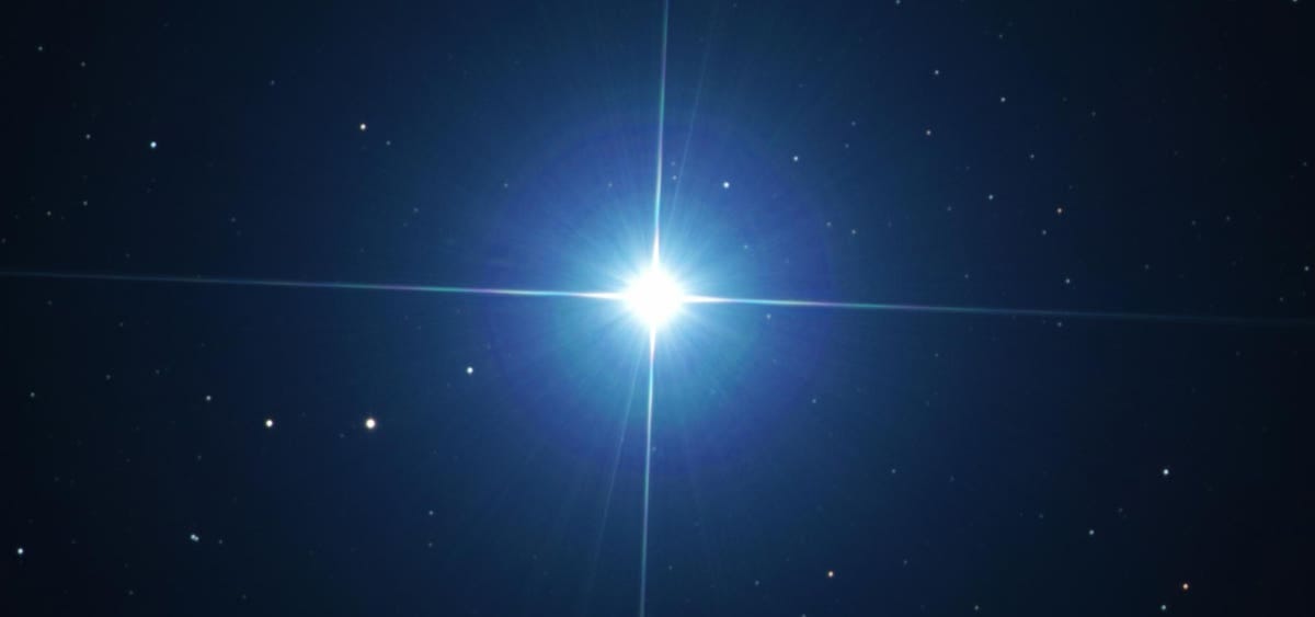 The Brightest Star In The Night Sky Rises Today (And No, It's Not The North  Star)