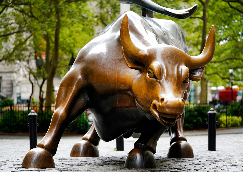 Wall Street Bull' Sculptor Dies—and More Art News – ARTnews.com