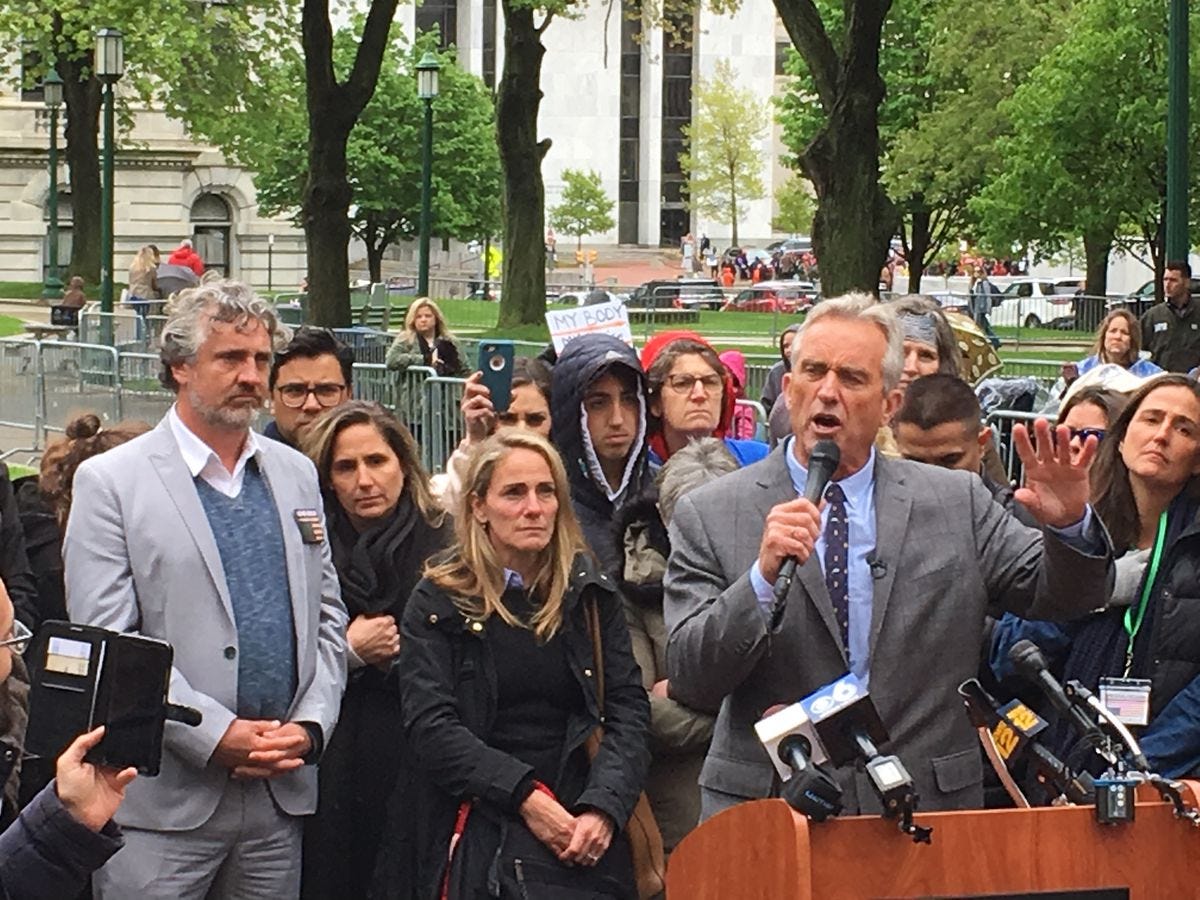 Robert F. Kennedy Jr. headlines anti-vaccine rally in Albany amid ...