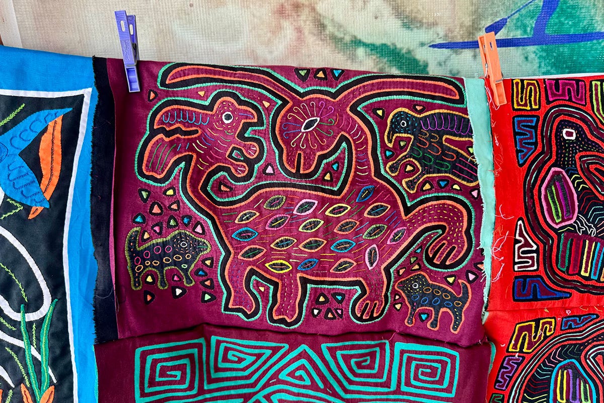 Molas for sale on Yansailadub