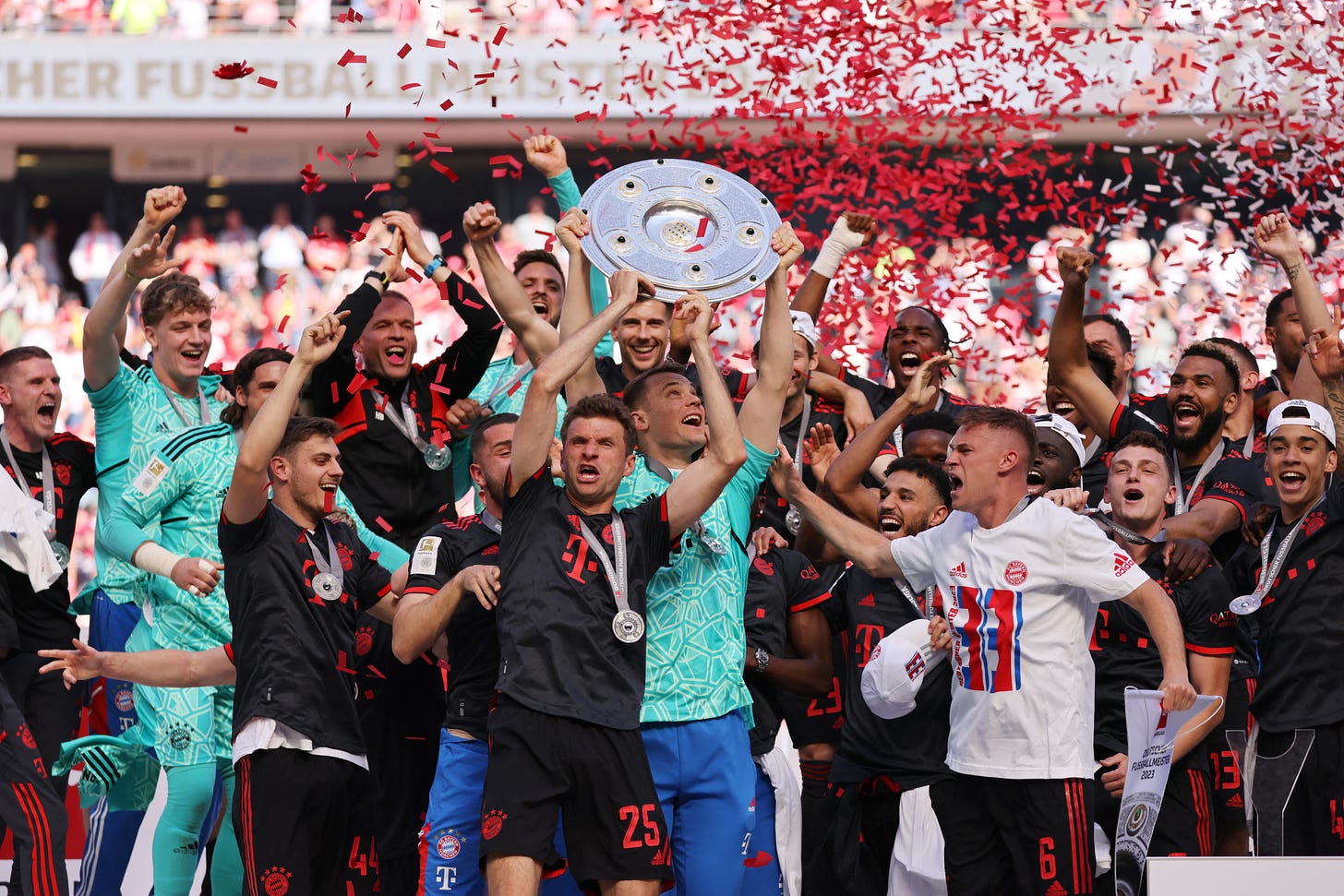 Bayern win Bundesliga with last-gasp goal in dramatic season finale |  Reuters