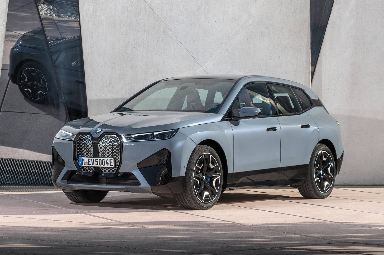 BMW All Electric iX Xdrive 50 and 40 Pricing Revealed | Gay Car Boys