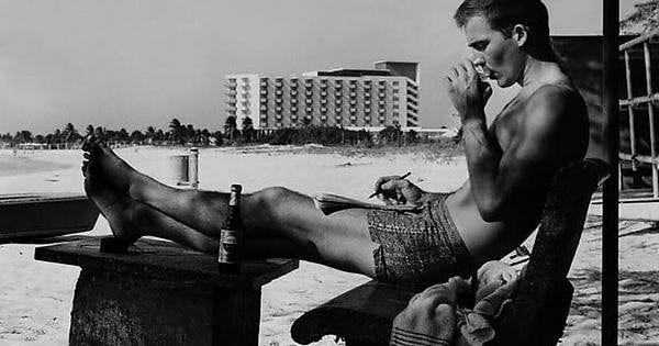 Hunter S. Thompson on the beach of San Juan circa 1960 : r/OldSchoolCool