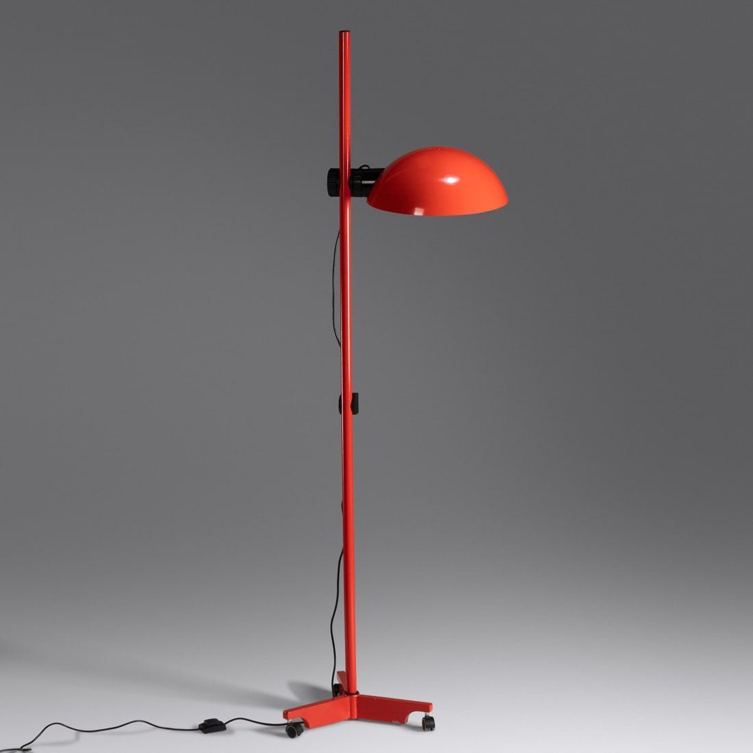 Elio Martinelli (1922-2005) Adjustable Floor Lamp Martinelli Luce, Italy
