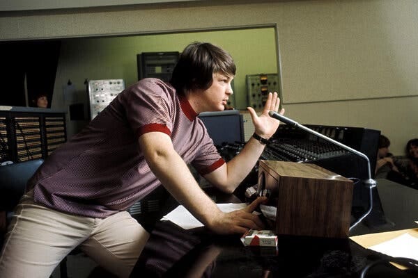 Brian Wilson, Songwriter and Leader of the Beach Boys, Dies at 82 - The New  York Times