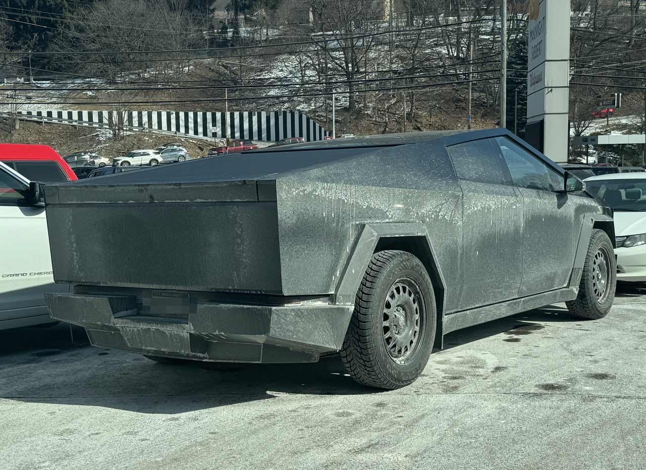 The Salty Cybertruck. Photo: Rob Beschizza (CC BY-SA 4.0)