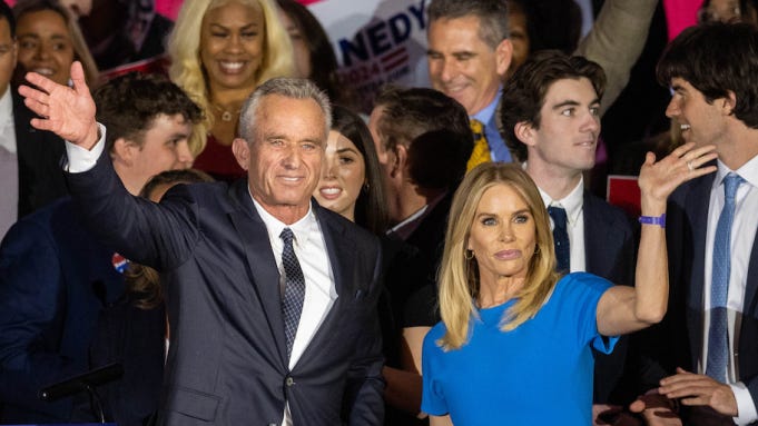 RFK Jr Cheryl Hines RFK Jr Cheryl Hines