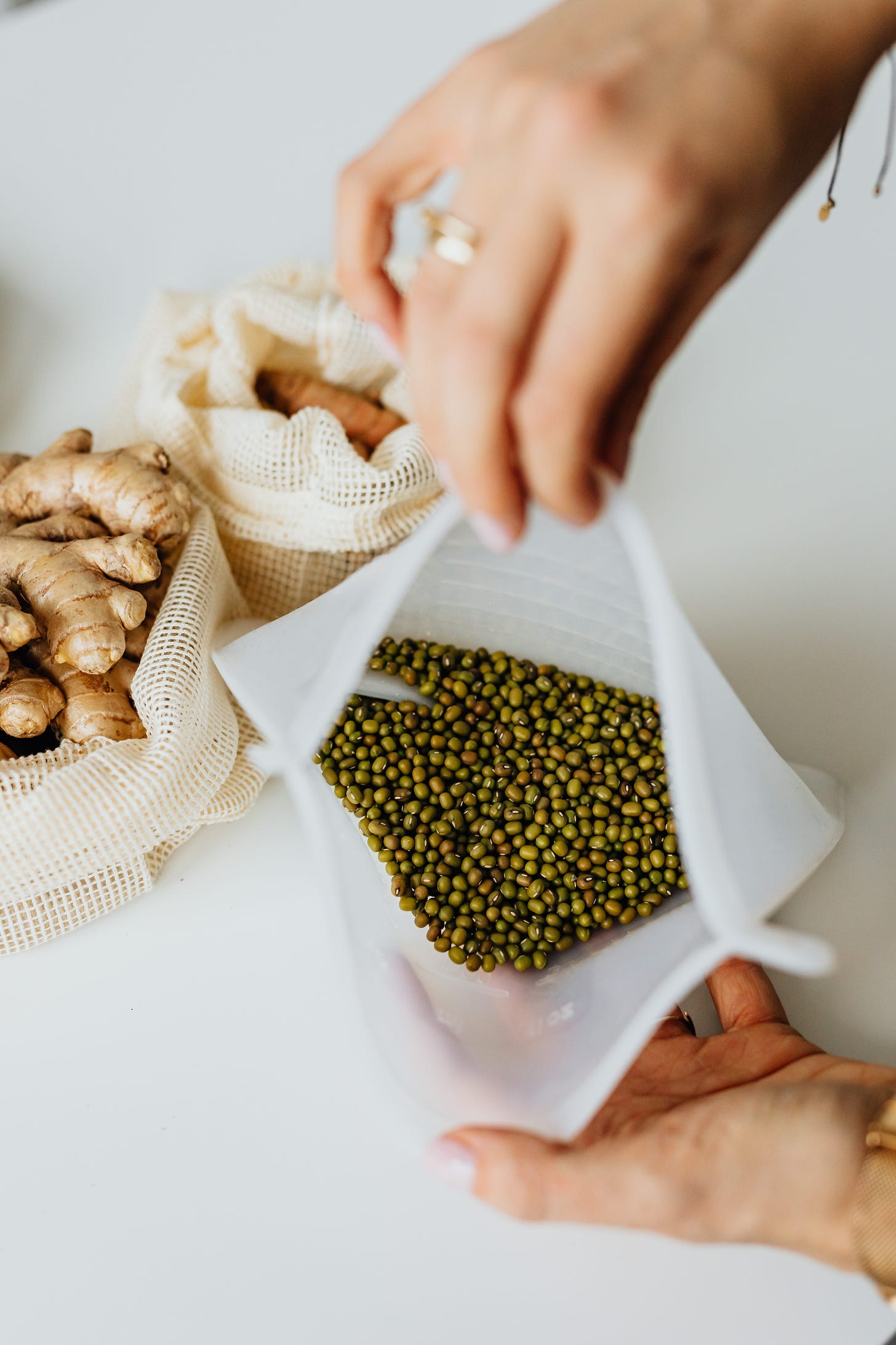 Japão cria cimento sustentável para combater desperdício de alimentos