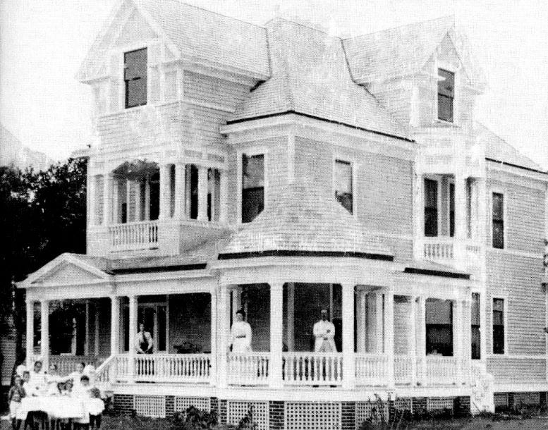 Figure 3: Johnson Residence at 1300 Avenue B in 1900