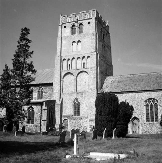''Photograph of St Andrew's Church in South Lopham, Norfolk ...