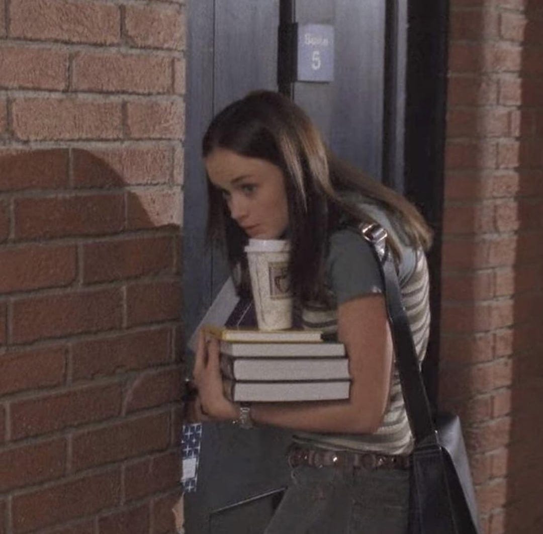 Quintessential Rory Gilmore : r/GilmoreGirls