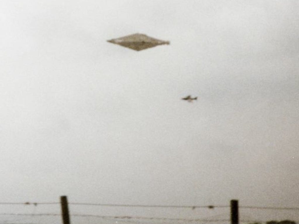 UFO photo found, theories abound | KidsNews