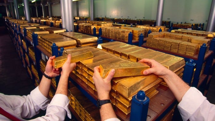 London gold traders to open vaults in transparency push