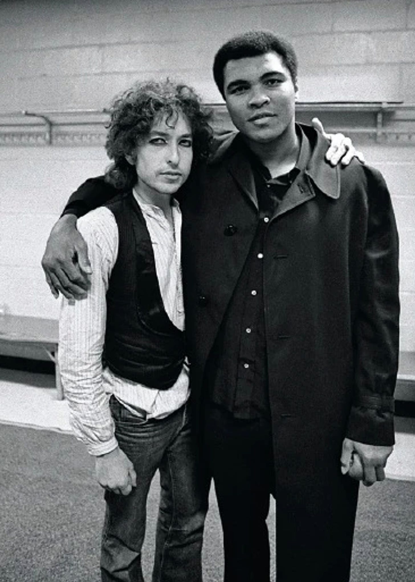Far Out Magazine on X: "Bob Dylan on Muhammad Ali: “In every ...
