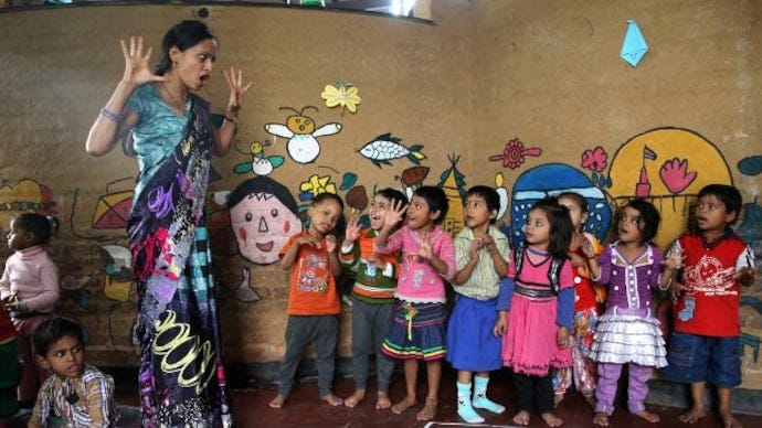 On Teacher's Day, here are 5 inspiring stories of teachers who really made a difference