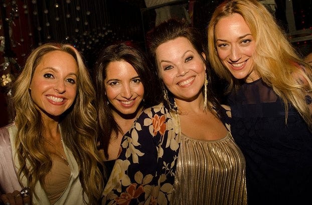 Talk about people you would like to hang with...Power Posse. (Gabby  Bernstein, Marie Forleo, Danielle LaPorte, Kris Car… | Marie forleo,  Inspirational women, People
