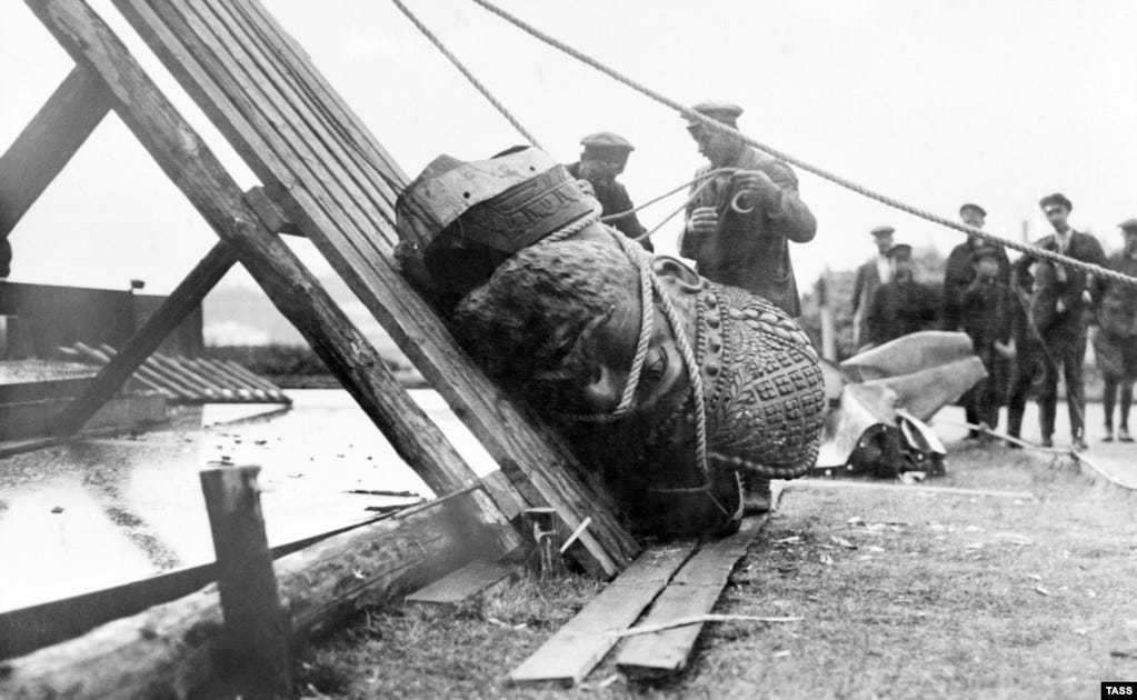 The head of a monument to Russian Tsar Alexander III during its dismantling in central Moscow. The gigantic statue was ripped down soon after the 1917 revolution that led to communist rule in Russia.&nbsp;