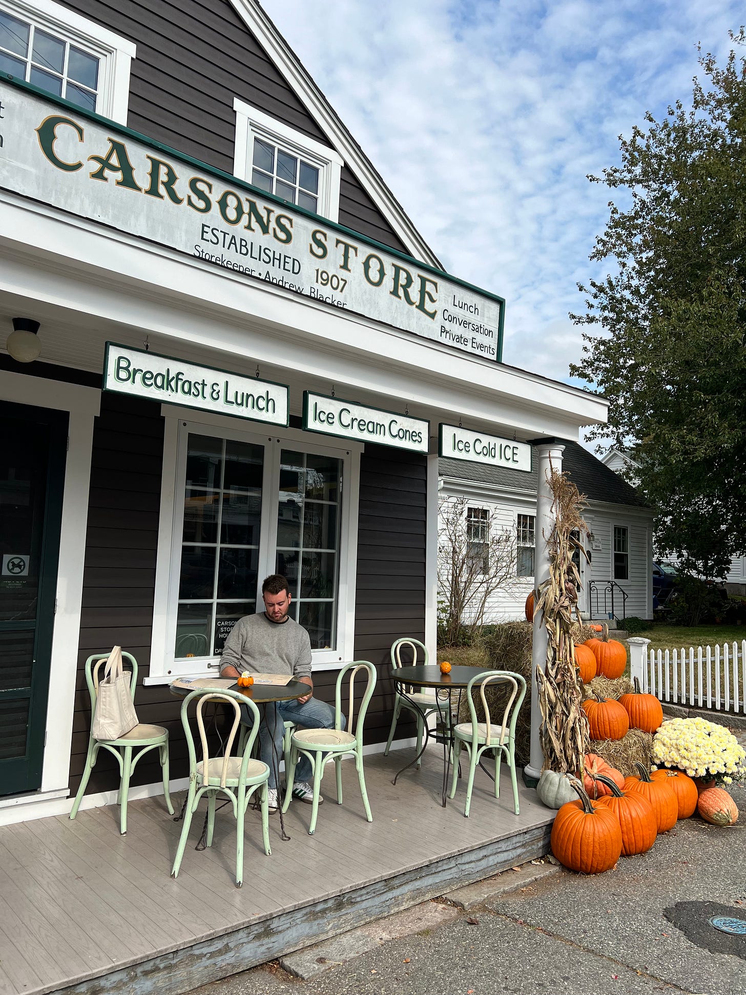 The Weekly R.E.P.O.R.T. by Iman HaririKia