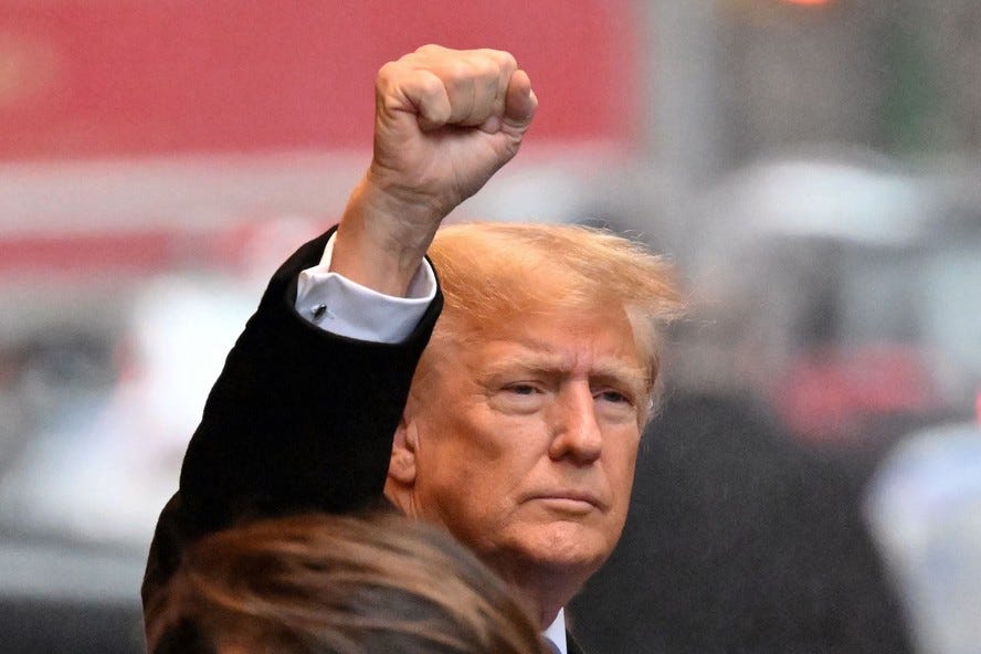 Trump Promete a Zelensky "Acabar com a Guerra"