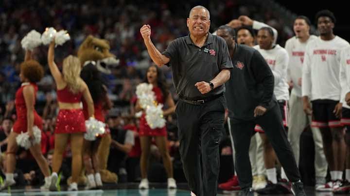 Apr 5, 2025; San Antonio, TX, USA; Houston Cougars head coach Kelvin Sampson reacts after a play against the Duke Blue Devils during the second half in the semifinals of the men's Final Four of the 2025 NCAA Tournament at the Alamodome. Mandatory Credit: Bob Donnan-Imagn Images