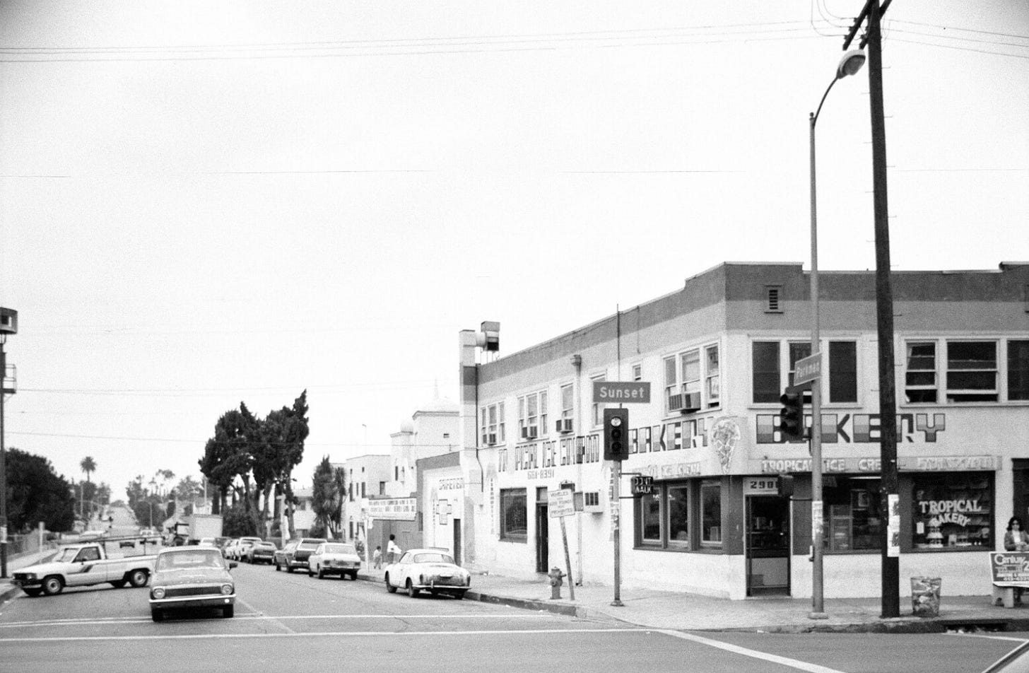 Tropical Ice Cream & Bakery, 1985, shot by Ed Ruscha