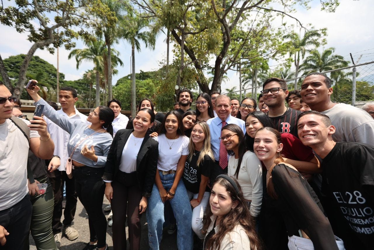 Edmundo visita la UCV: “Soy hijo de la educación pública” - El Nuevo País