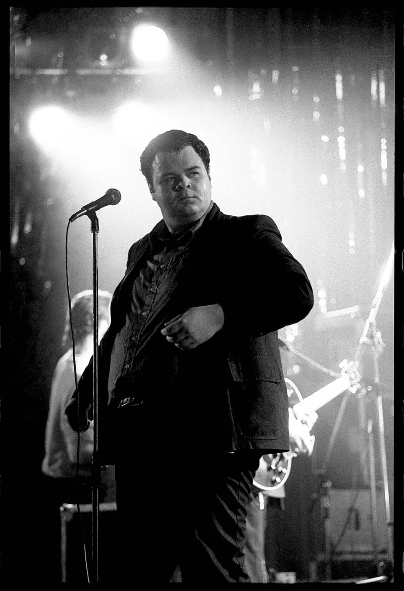 David Thomas, Pere Ubu's defiantly original leader, dies at 71