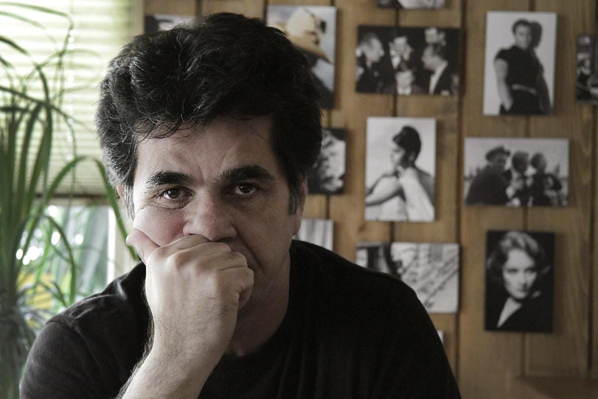 Libertad bajo fianza para el cineasta iraní Jafar Panahi | Qué Pasa