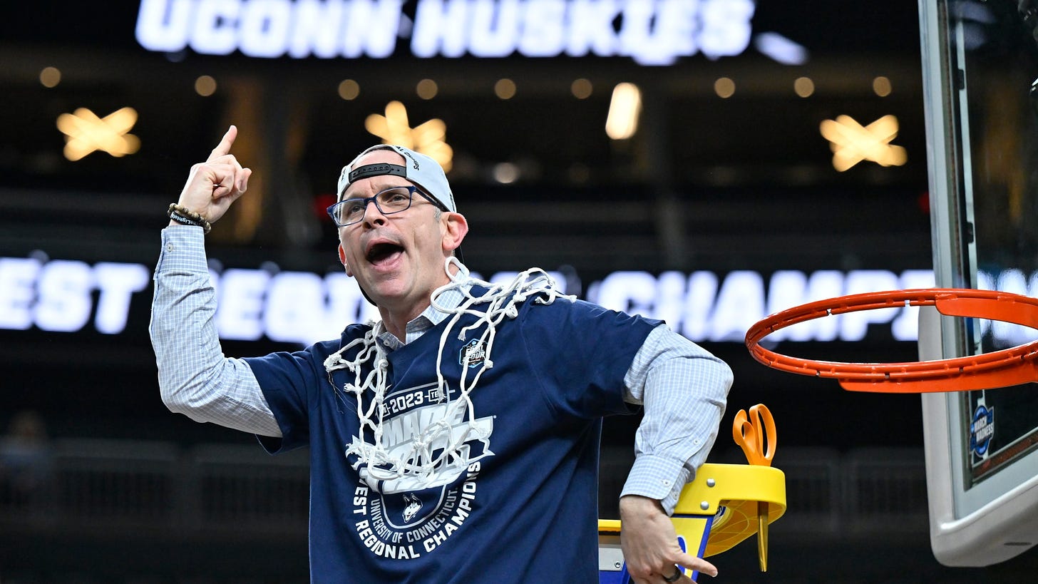 UConn's Dan Hurley cashes in on national title with a new 6-year, $32.1M  contract – WATE 6 On Your Side