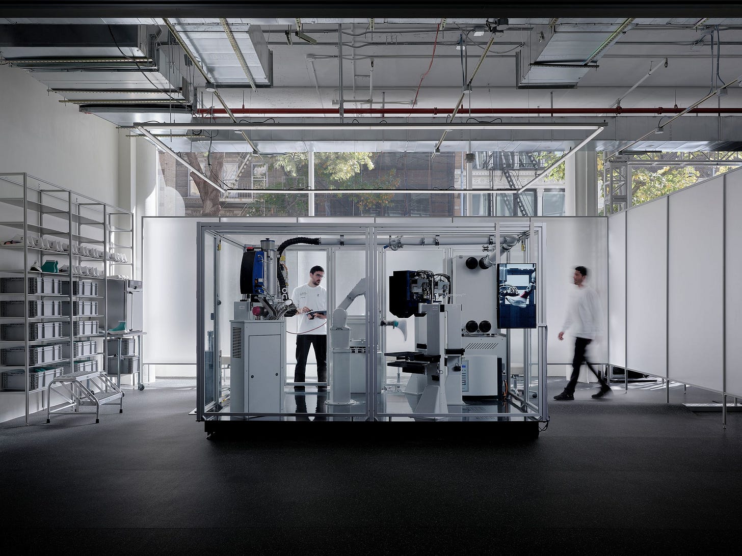 Technology and Running Enthusiasts Converge in NYC to Celebrate Swiss  Sportswear Brand On's LightSpray™ Technology | WIRED