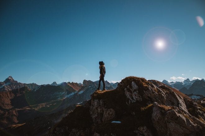 How One Writer Landed a $220,000 Book Contract Without Being Famous How One Writer Landed a $220,000 Book Contract Without Being Famous