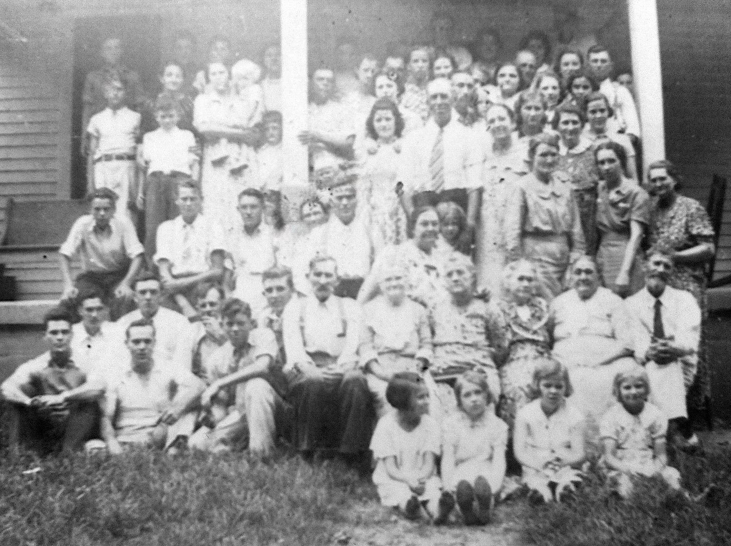 Padgett & Whelan Family Gathering in the early 1930s