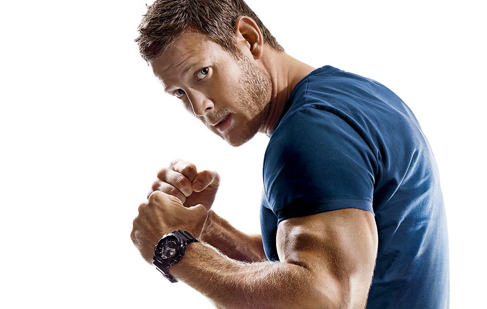 Tom Hopper of The Umbrella Academy Unveils Two Decades of Fitness and  Nutrition Secrets