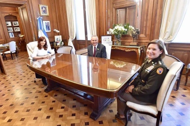 Cristina Kirchner desmiente reunión con la generala de ...