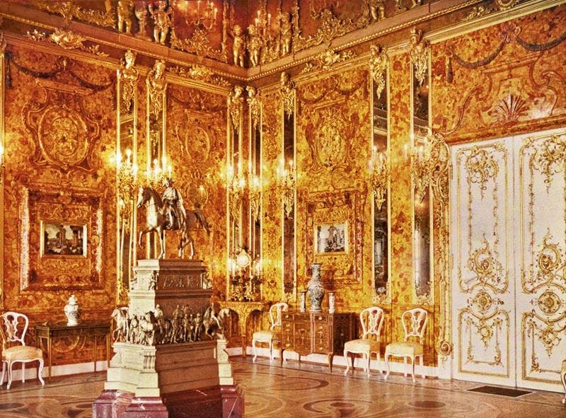 File:Andrey Zeest - Amber Room 2 (autochrome).jpg
