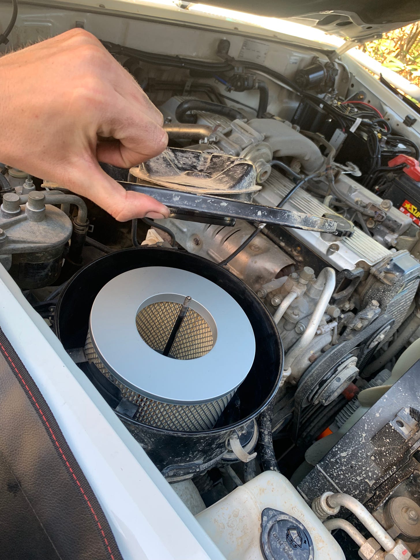 troopy maintenance air filter change