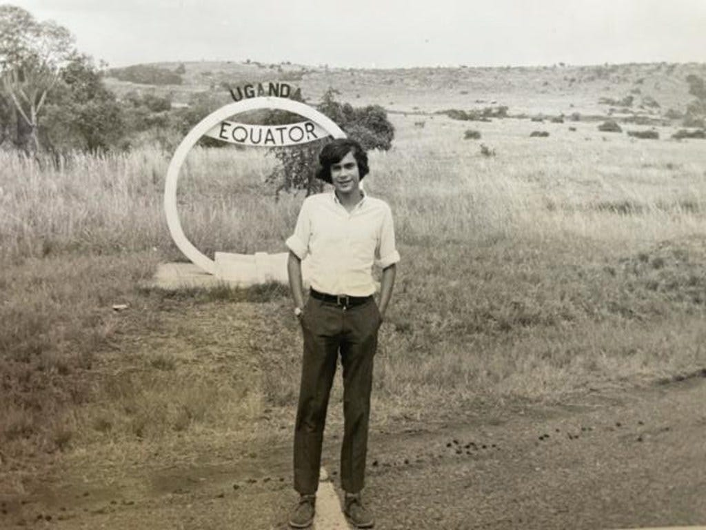 Edward Siedle in Uganda as a teenager in a black and white foto of him standing by the side of the road