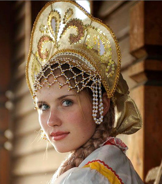 Kokoshnik - Russian tiara | RusClothing.com