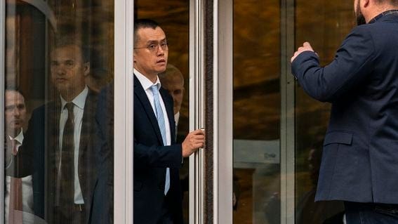 Binance's Ex-CEO CZ 'Poses a Serious Risk of Flight,' Prosecutors Claim in  Asking He Stay in U.S.