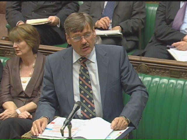 Bob questions the Foreign Secretary on Syria | Bob Ainsworth MP