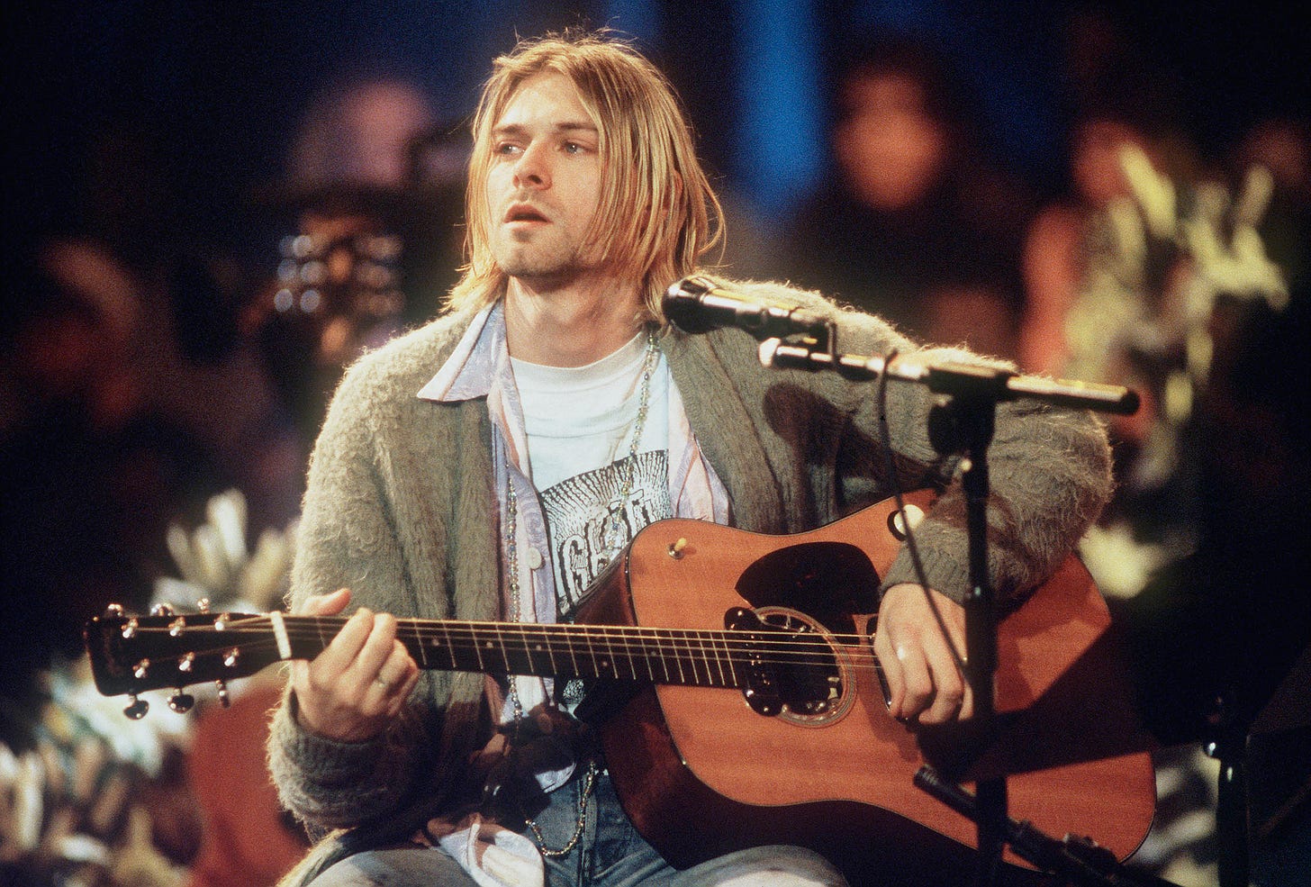 The Kurt Cobain Sweater Auction and an Inside Look at the Nirvana Legend  Business | Fortune