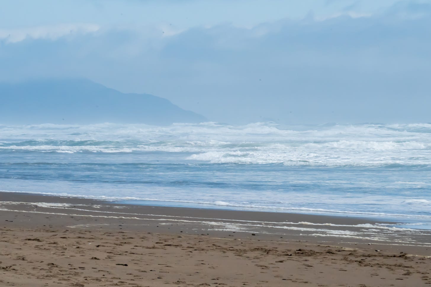 Ocean Beach, San Francisco Mother’s Day 2023 - photo by Amy Boyle