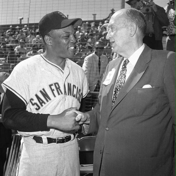 Baseball In Pics on X: "Willie Mays shaking hands with Ty Cobb at a spring  training game in Arizona, 1958. https://t.co/hrEdvkDbSk" / X