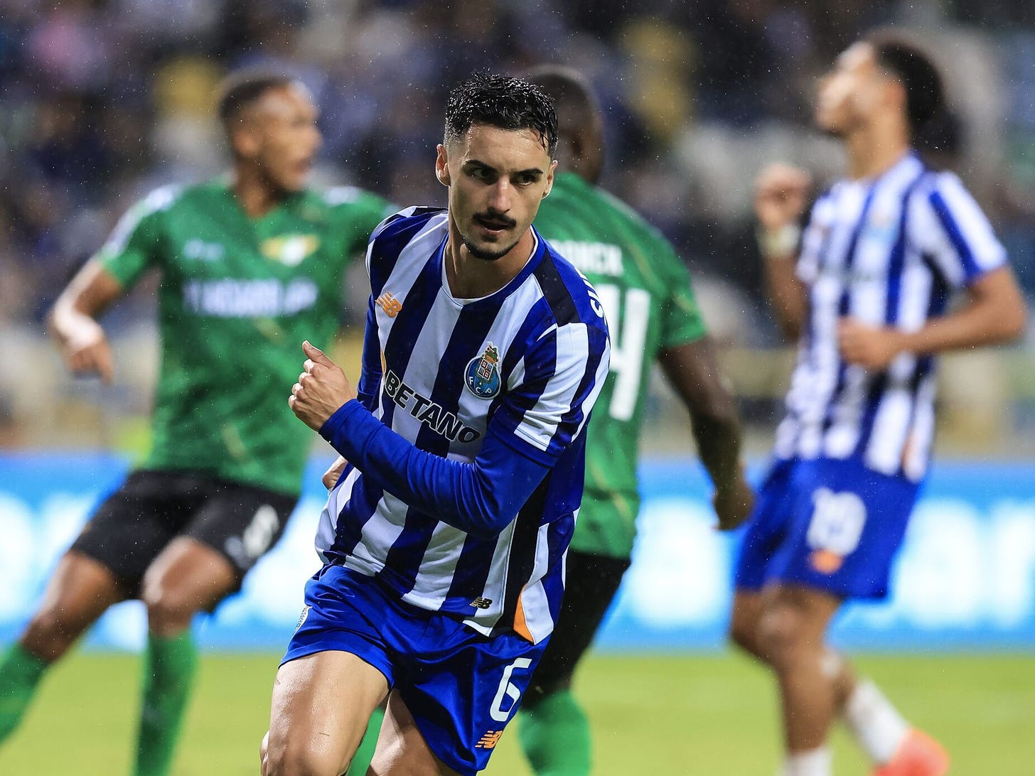 FC Porto bate Moreirense e defronta Sporting na final four da Taça da Liga