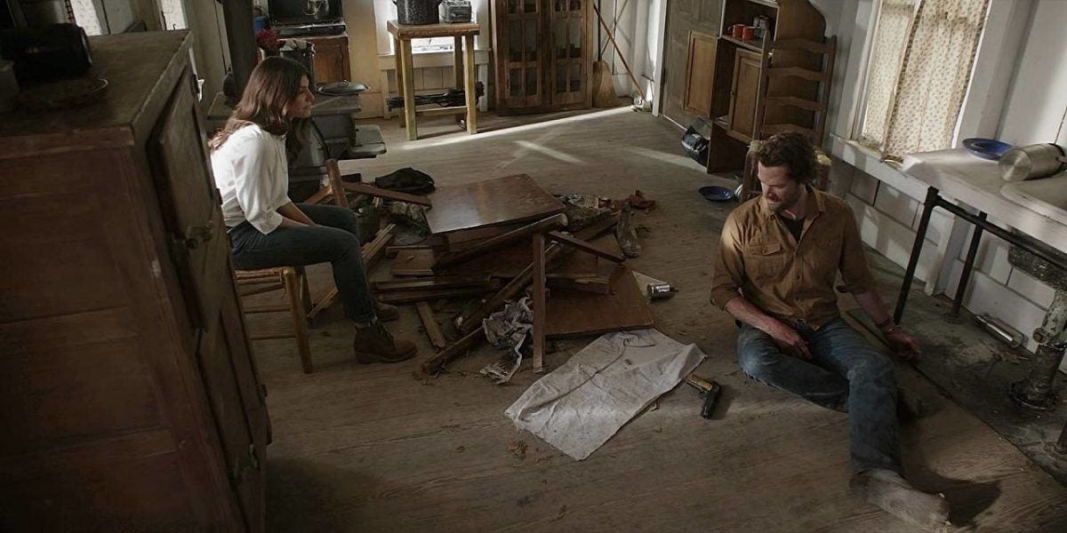 Walker Jared Padalecki handcuffed to a table leg on set 3.14.