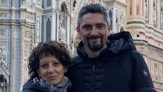 Federica Menabue, 49 anni, assieme al marito Federico Serri, 50 anni